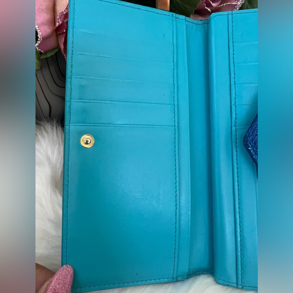 MCM Snap Long Wallet - Picture 12 of 13